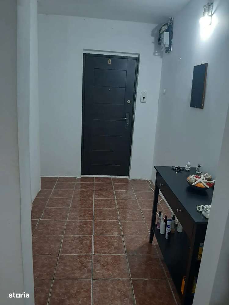 Apartament cu 2 camere ~ zona Unirii Sud ~ etaj 1 din 4-11