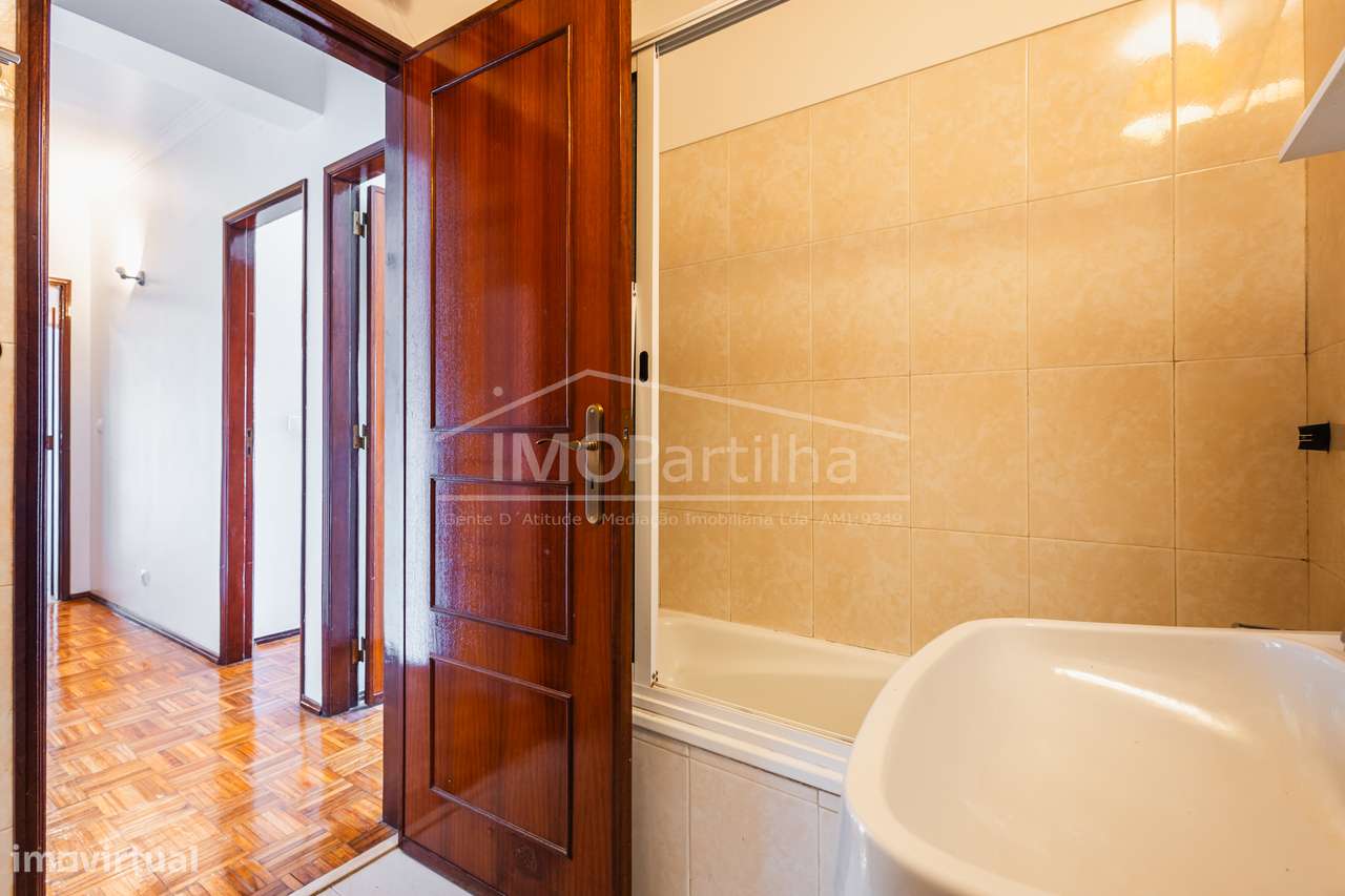Apartamento t2 à venda na Rua Melquíades Marques-10