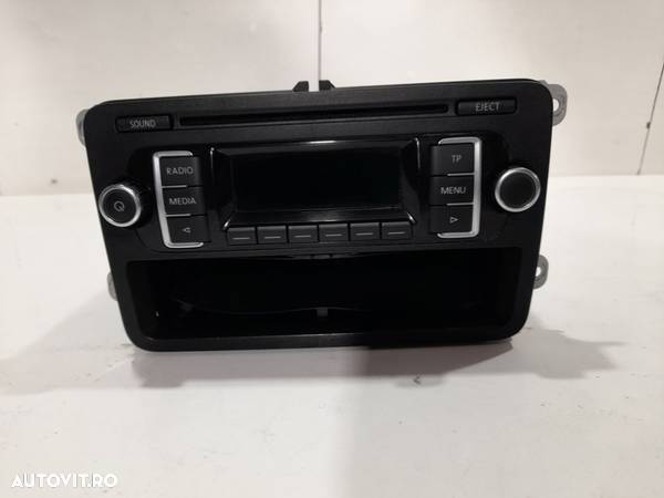 Radio CD Vw Passat B6 / Golf 6 / Touran / Caddy cod 5K0035156A - 1