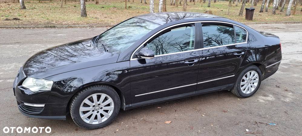 Volkswagen Passat 2.0 TDI Comfortline - 7