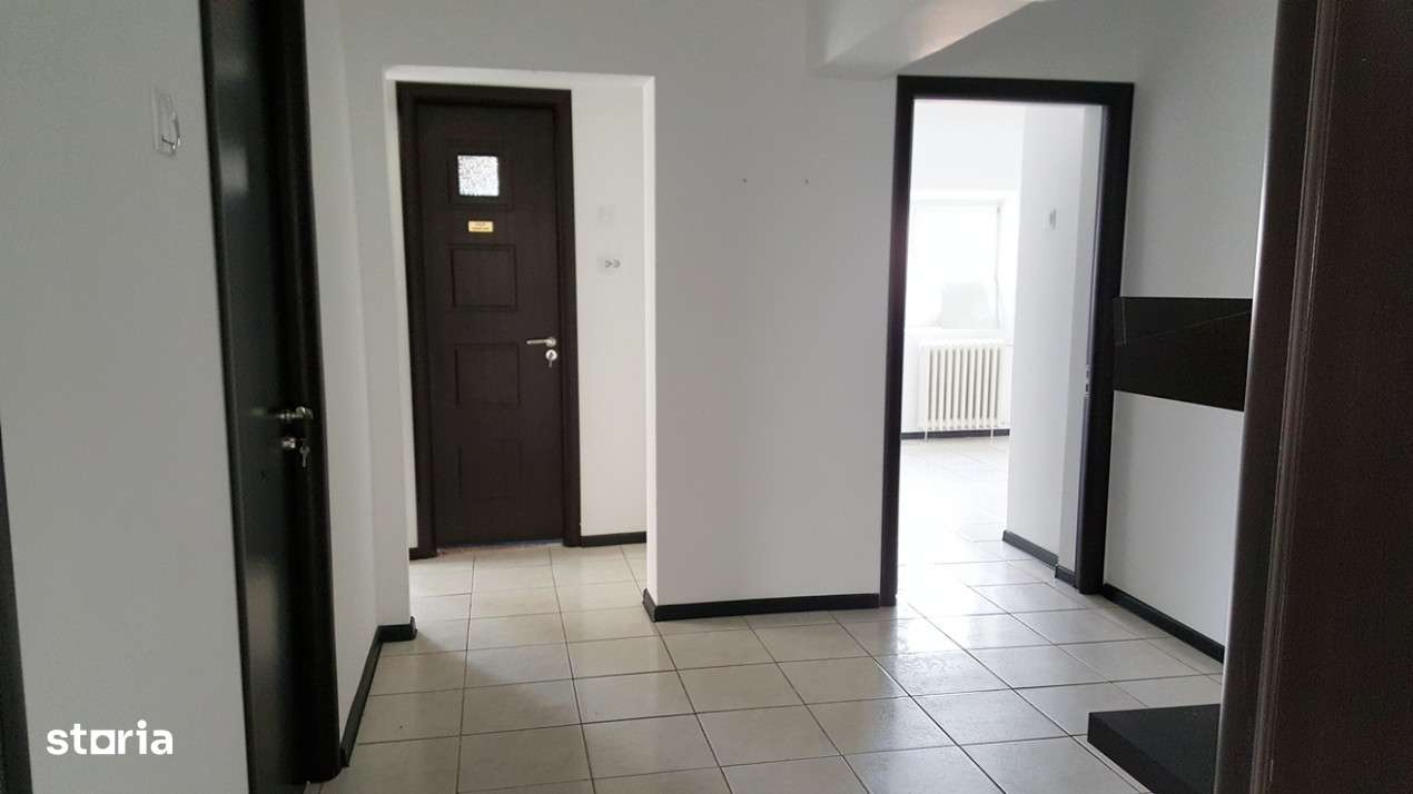 Calea Calarasilor, Delea, vanzare apartament 4 camere, etaj 5 - Imagine principală: 5/12