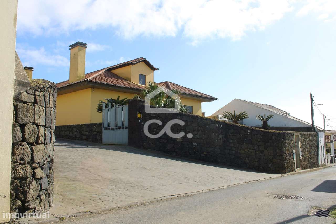 Moradia com  3 Quartos - Santa Cruz - Lagoa - Grande imagem: 4/22