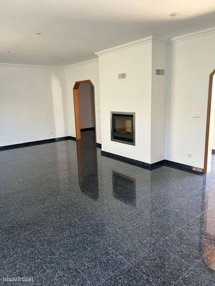 Moradia T5 Piscina Barragem Montargil-22