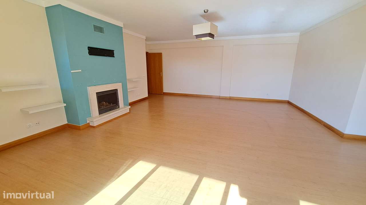 Apartamento T3  173m², Arrecadação, 2 lugares  Estacionamento, Setúbal - Grande imagem: 4/22