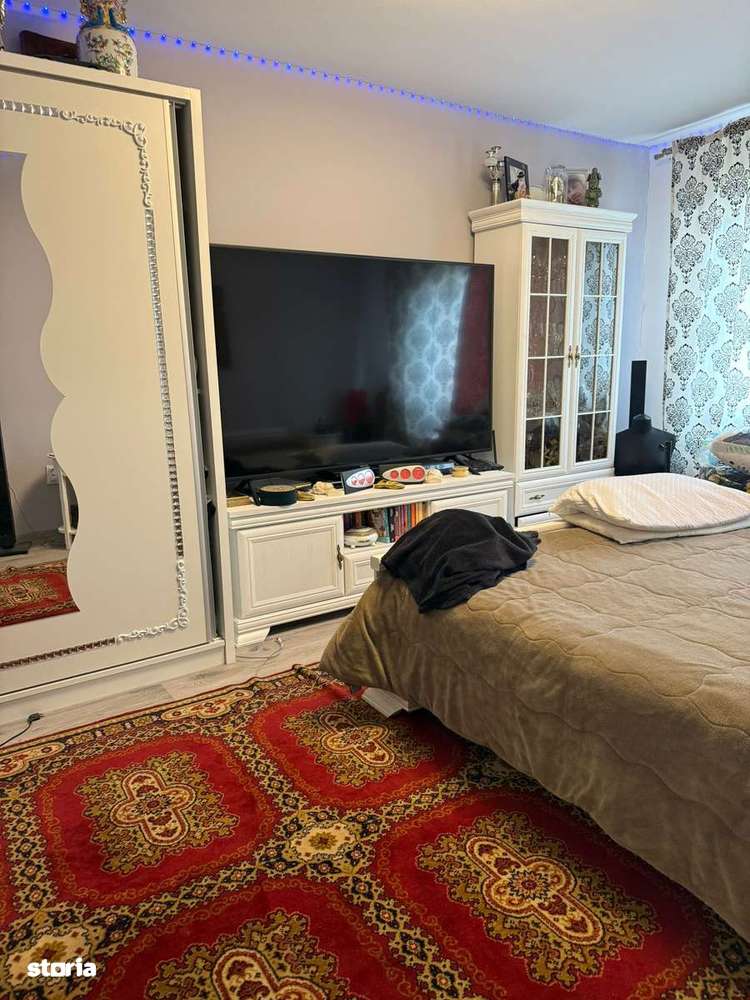 Apartament 2 camere 51 mp, et. 1, la cheie, mobilat și utilat complet - Imagine principală: 3/8