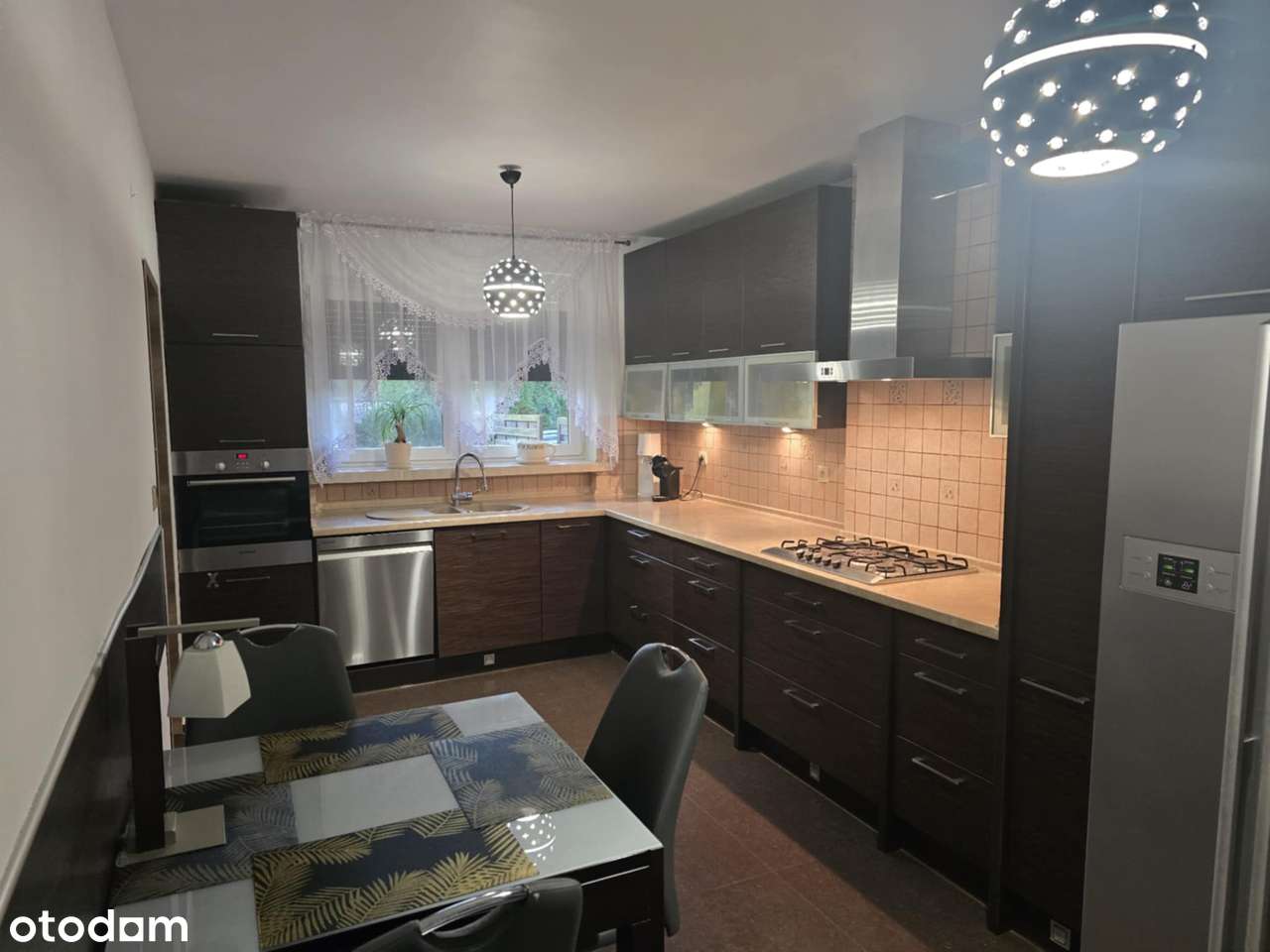 Przestronny dom 154 m² z garażem i ogrodem - Pełny obrazek: 5/20