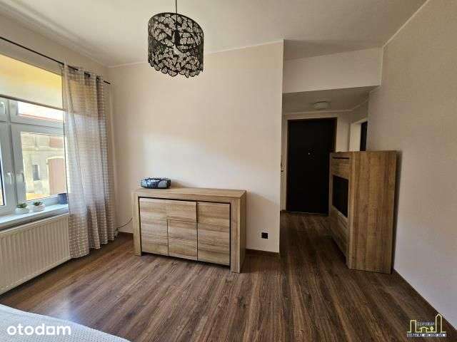 Zamieszkaj prawie w centrum!-0