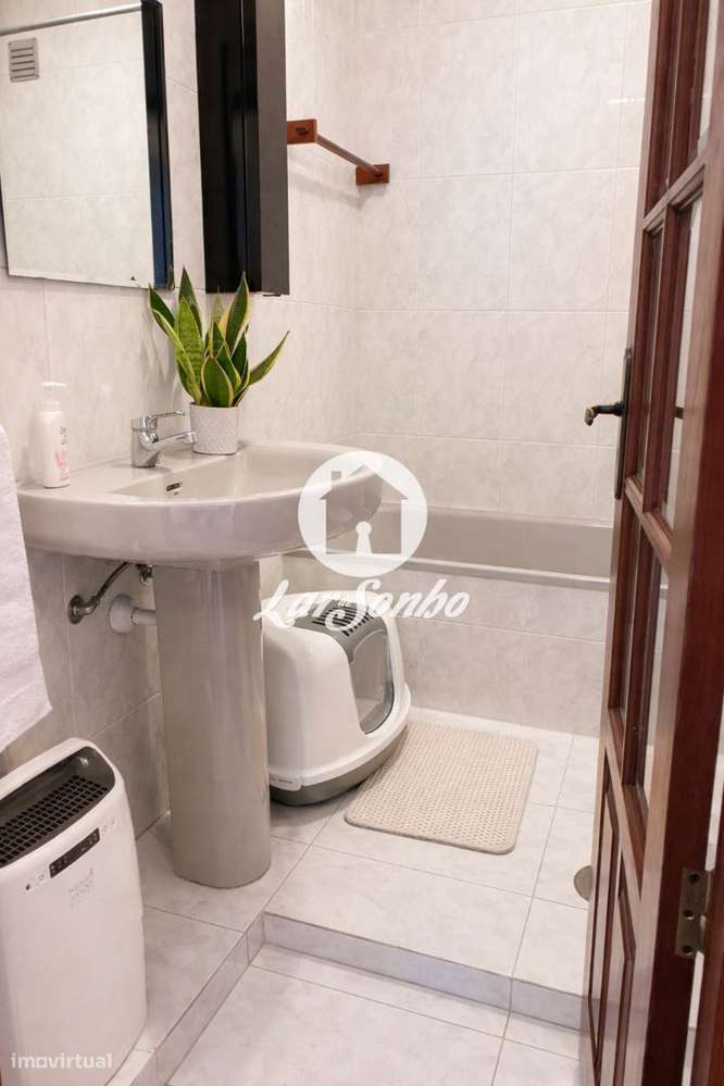 Apartamento T3 na Póvoa de Varzim com vista mar-14