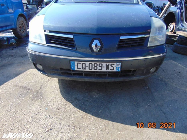 Far Renault Velsatis faruri stanga dreapta cu lupa dezmembrez velsatis 2.0dci m9r - 3