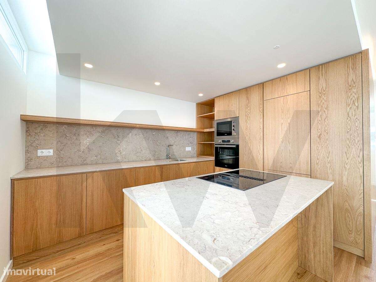 MORADIA T5 RENOVADA COM PISCINA - OLIVAIS - Grande imagem: 4/50