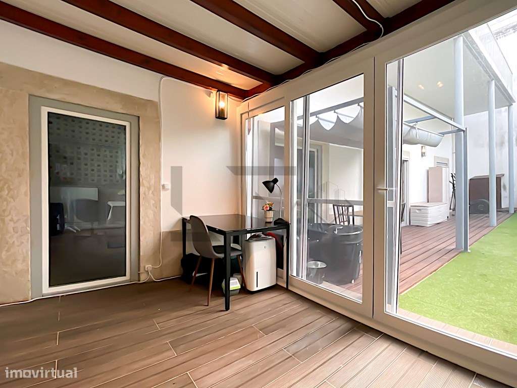 Apartamento T3+1 com Jardim Privado no Palácio Vila Garcia para Ven...-12