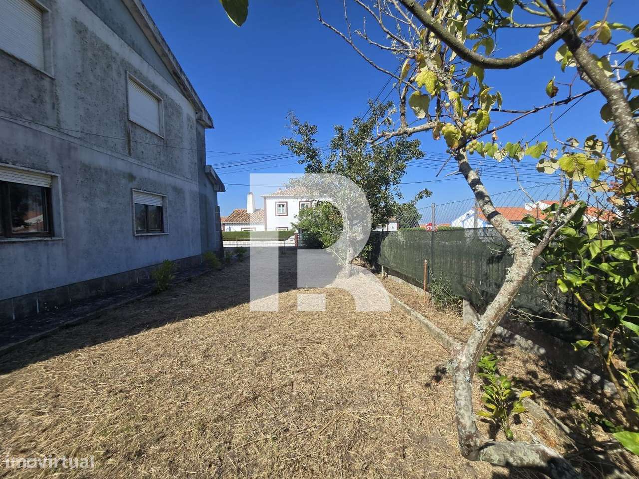 Moradia Isolada T7 em Fontanelas-55