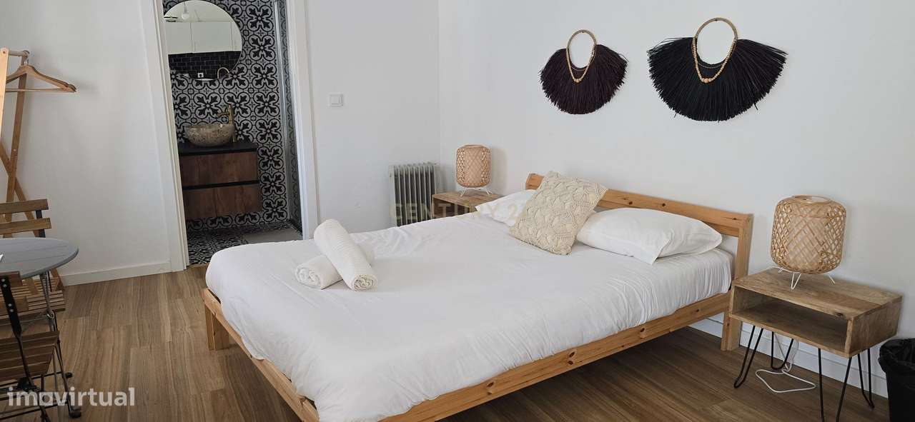 Casa de Hostel Renovada na Costa da Caparica, Almada-23