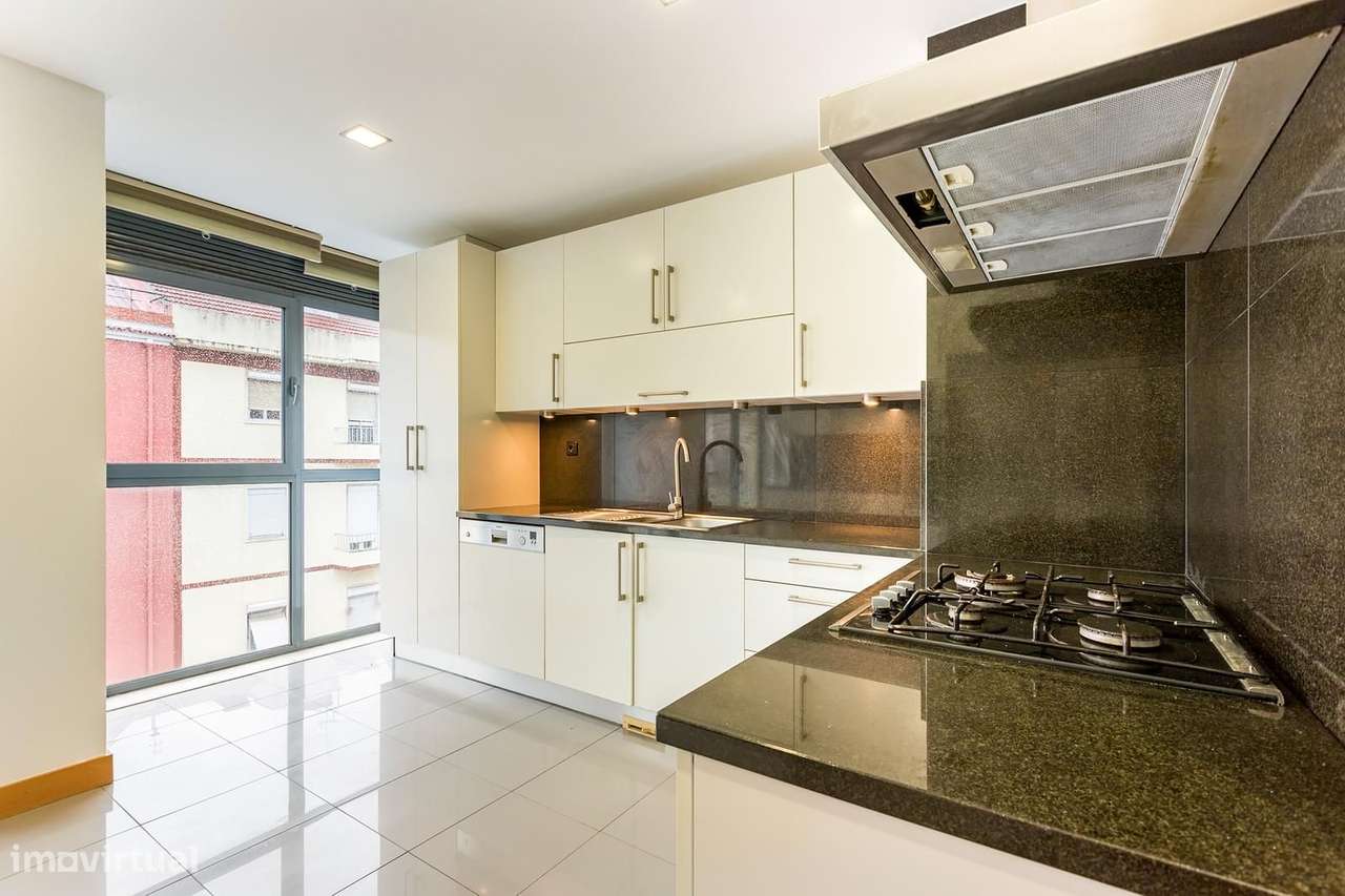 Apartamento T3 com vista, Alcântara, Lisboa - Grande imagem: 5/26