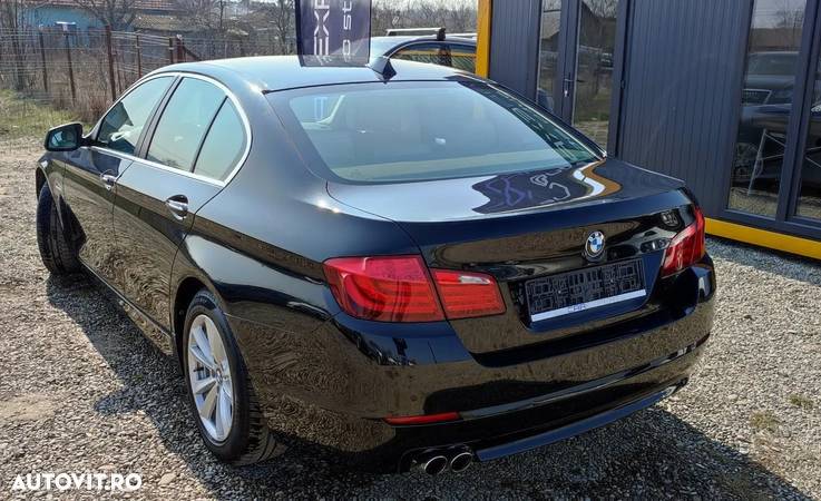 BMW Seria 5 520d Aut. Special Edition - 7