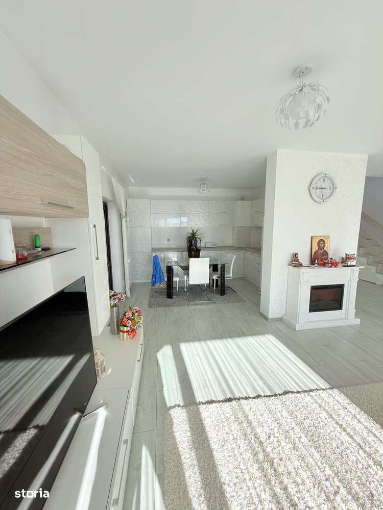 Casa caramida zona Bucovina-10