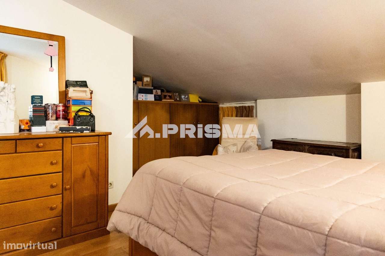 Duplex T3 com Terraço em Alcains – Casa Ideal para Quem Procura Espaço-32