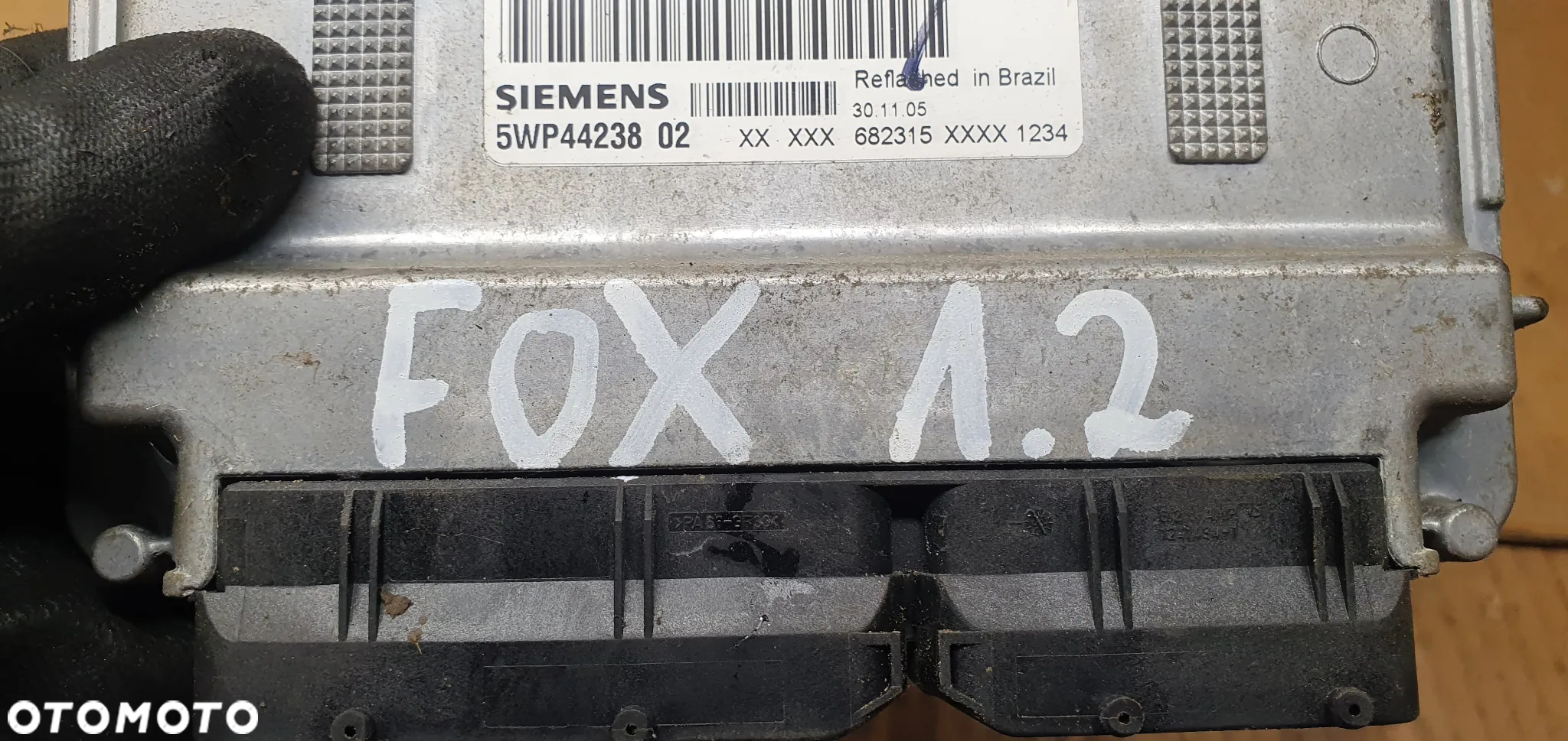 Sterownik komputer silnika VW FOX 1.2 03D906033H - 5