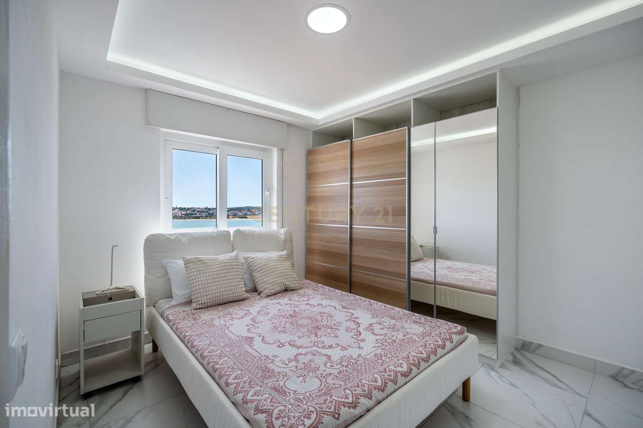 Exclusivo Apartamento T2 | Único Apartamento no 7º Piso | Vista Rio |-9