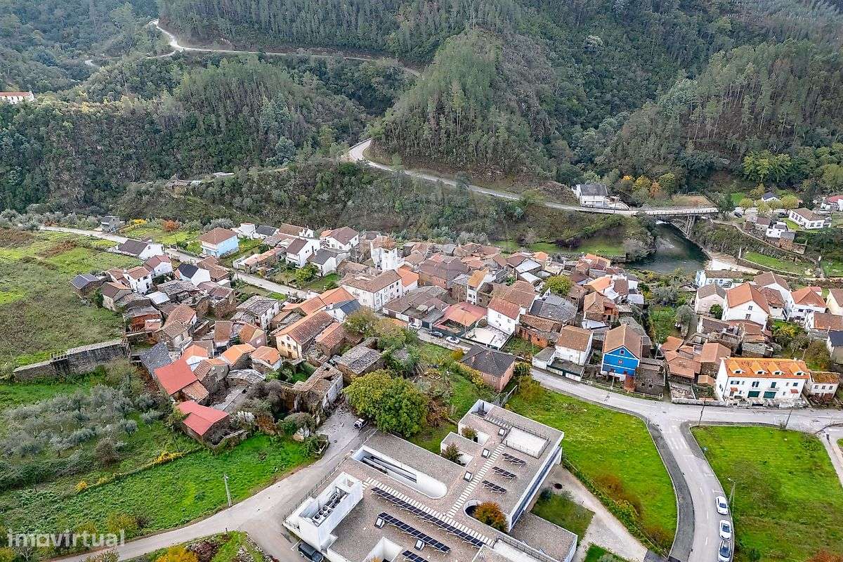 Moradia T3 para venda - Grande imagem: 2/47