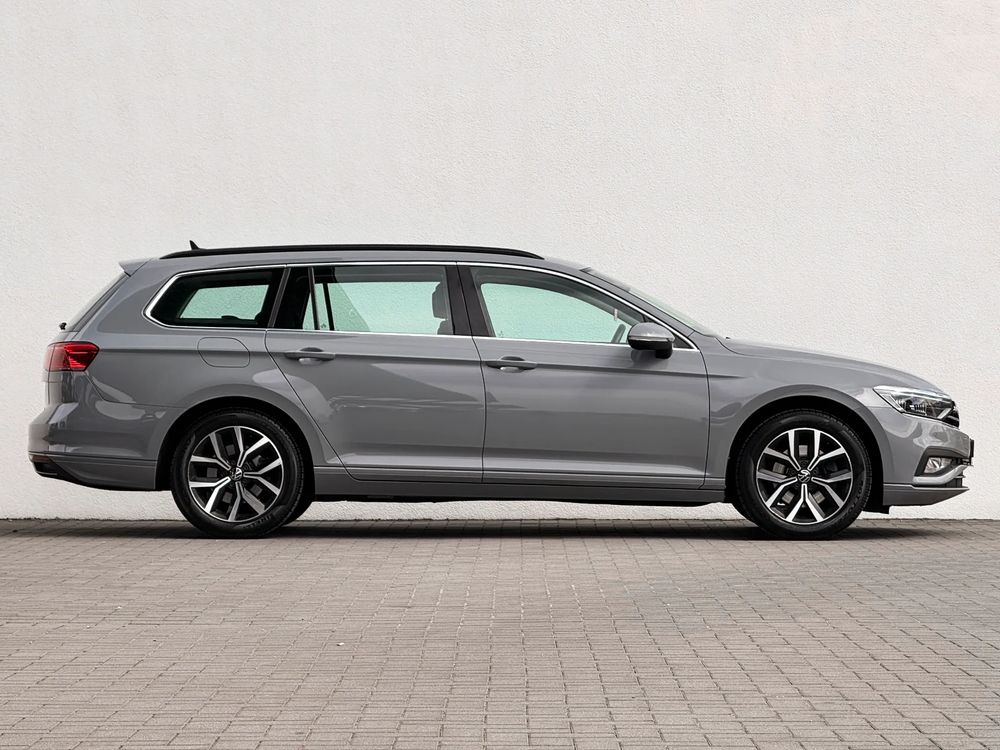 Volkswagen Passat 1.5 TSI Opf DSG Business 150 KM — zdjęcie 3