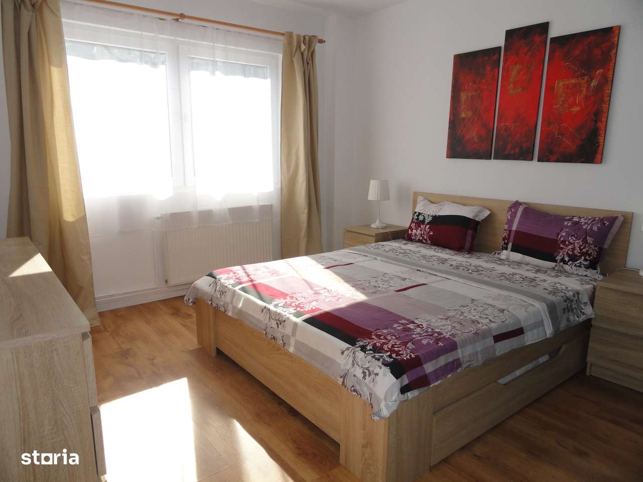 Apartament 3 camere decomandat etaj 1 Bdul Revolutiei renovat, mobilat - Imagine principală: 4/20