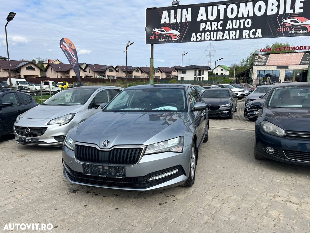 SKODA SUPERB - SEDAN