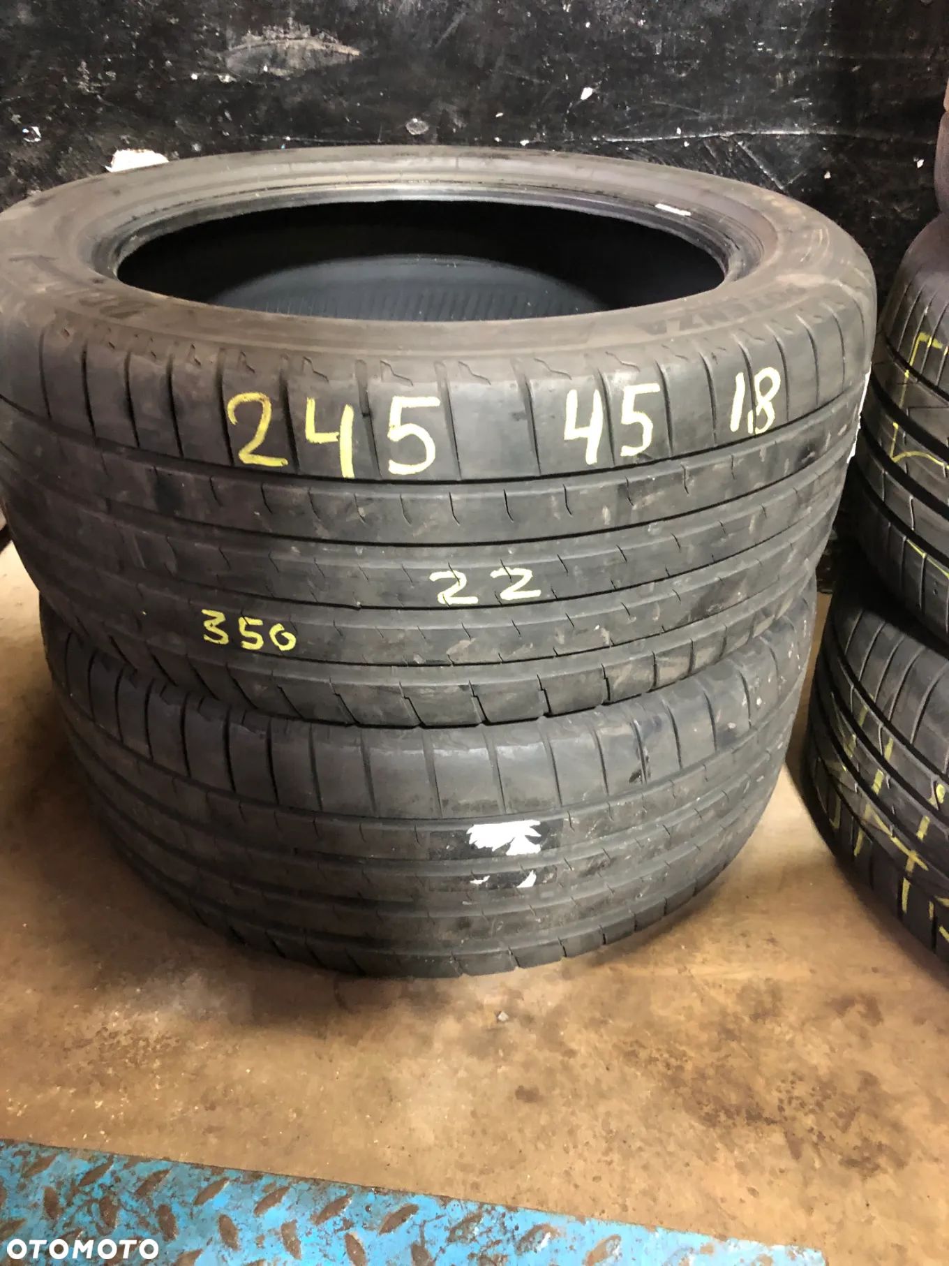 245/45x18 Bridgestone - 1