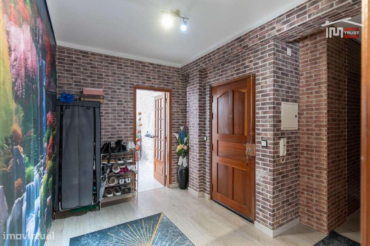 Apartamento T3 com elevador em Fátima e sem custos de condomínio - Grande imagem: 4/24