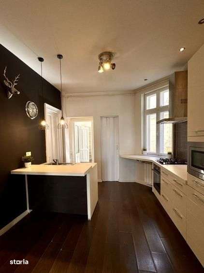 Apartament in vilă interbelică Budapesta /Tineretului - Imagine principală: 2/14