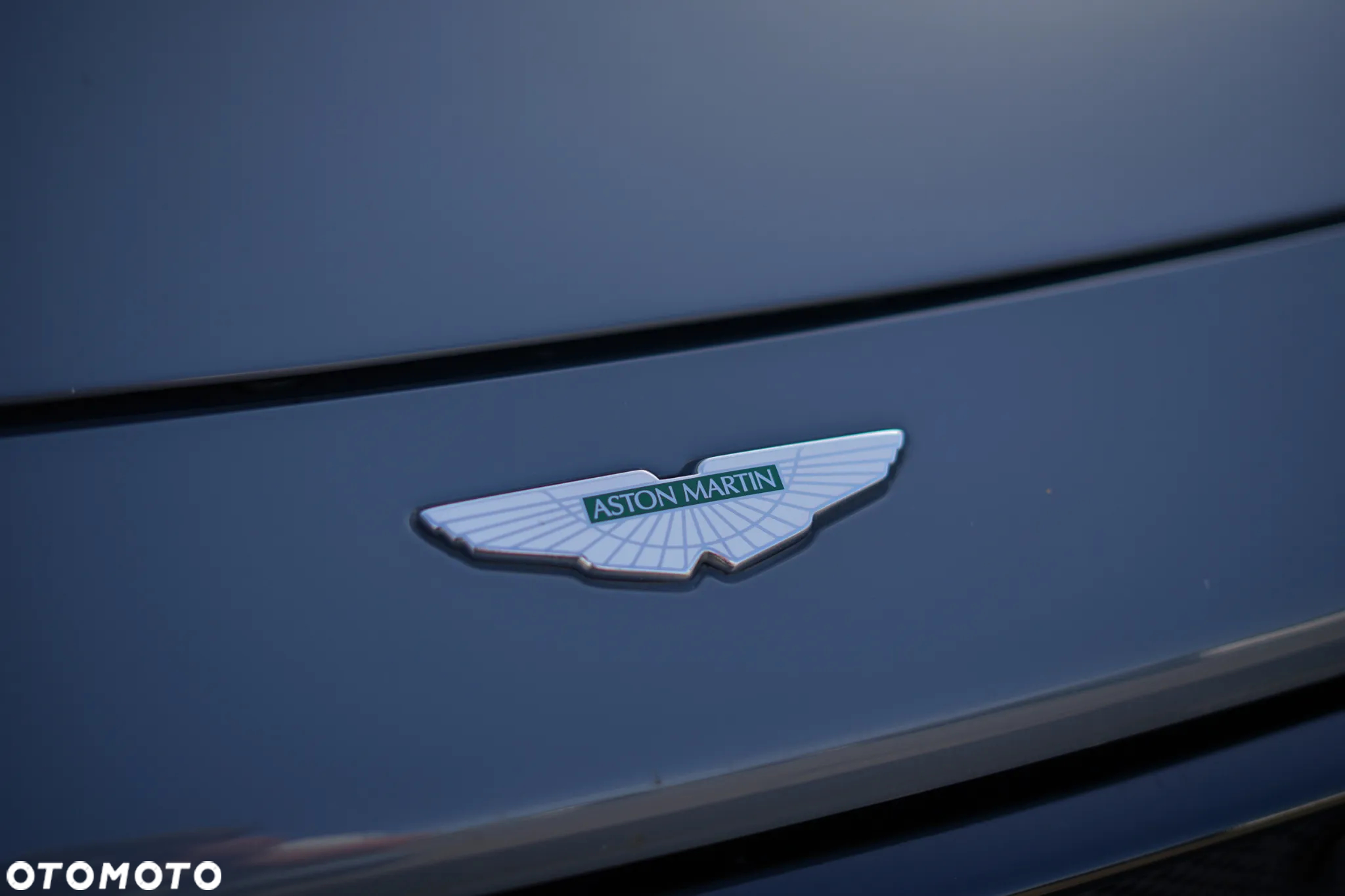 Aston Martin V8 Vantage Standard - 20