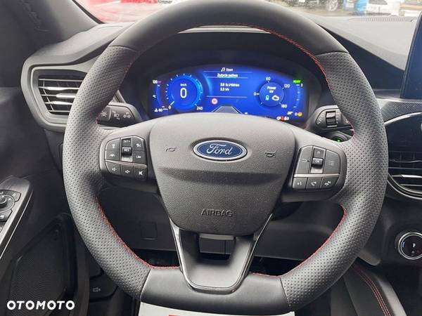 Ford Kuga - 11