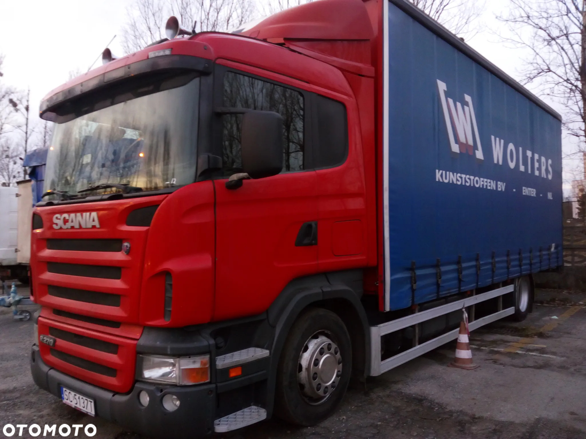 Scania R 270 - 8