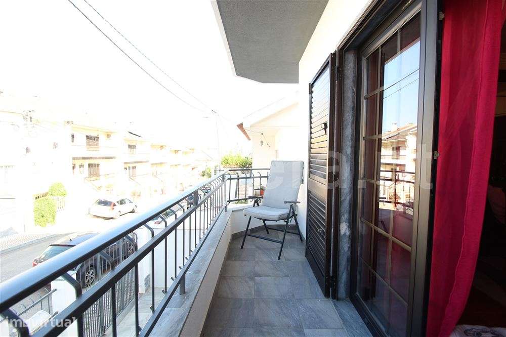 Moradia Geminada T3, Venda-12