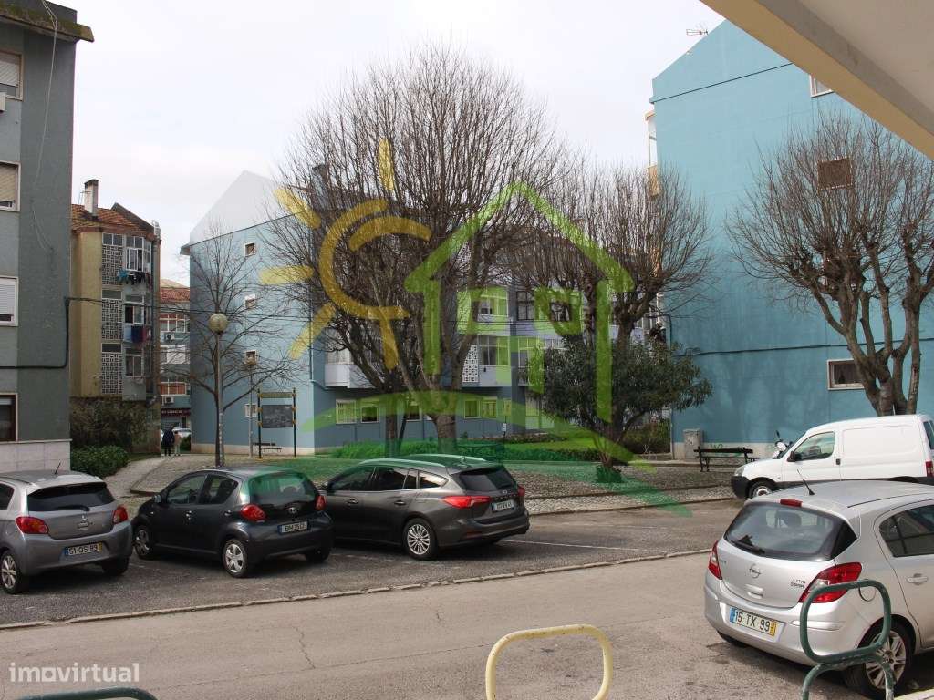 T1 Olival Basto a 10 minutos a pé do metro - Sr. Roubado-17