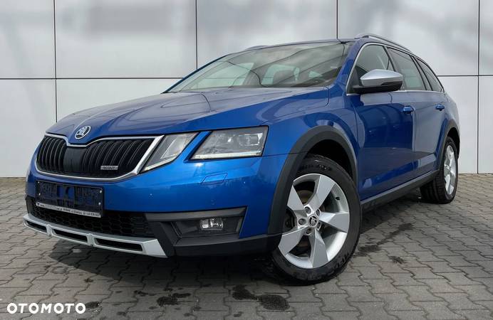 Skoda Octavia Scout 2.0 TDI 4x4 DSG - 2