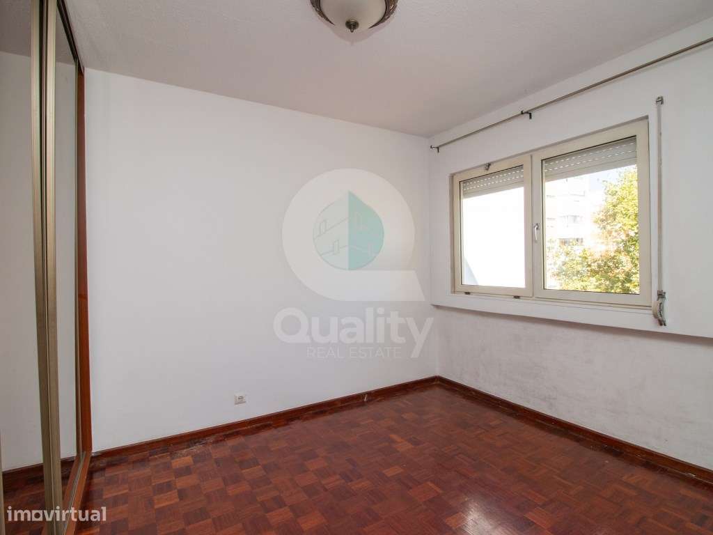Excelente Apartamento T2 na Cidade Sol-23