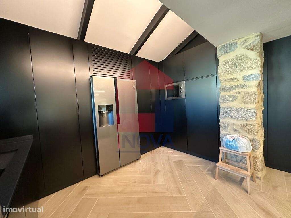 Moradia em pedra, Lanhas - Grande imagem: 5/39