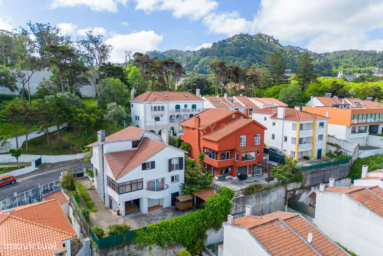 Sintra moradia T5,  lote com 360m2, garagem 65m2-57
