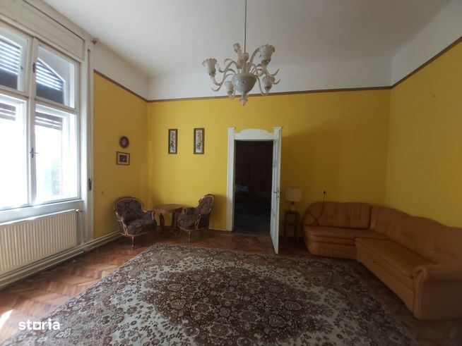 Casa de vanzare, central/ zona Parcului Bratianu - Magheru din Oradea-5