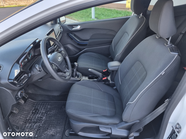 Ford Fiesta 1.1 S&S TITANIUM - 16