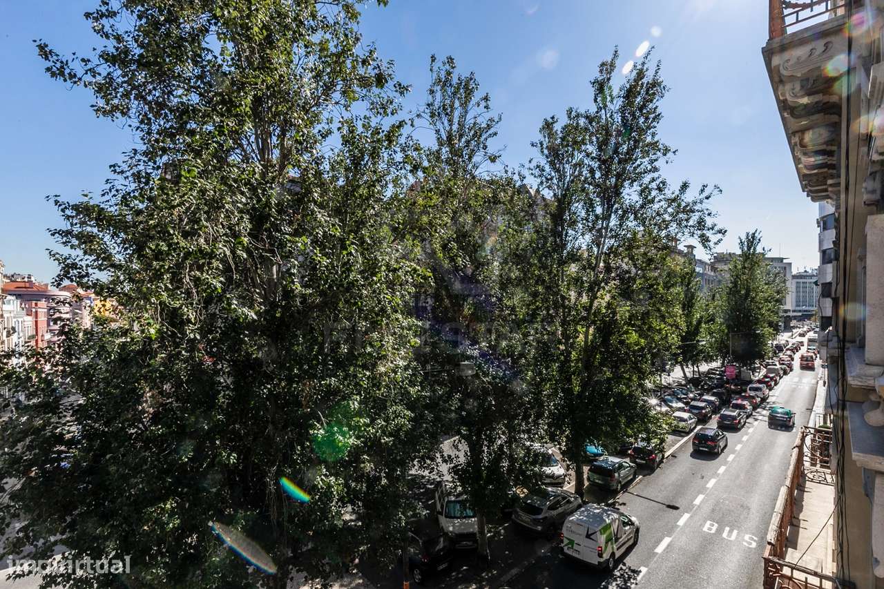 T2  | Condomínio de Luxo | Lisboa Centro | Av Duque de Loulé-19