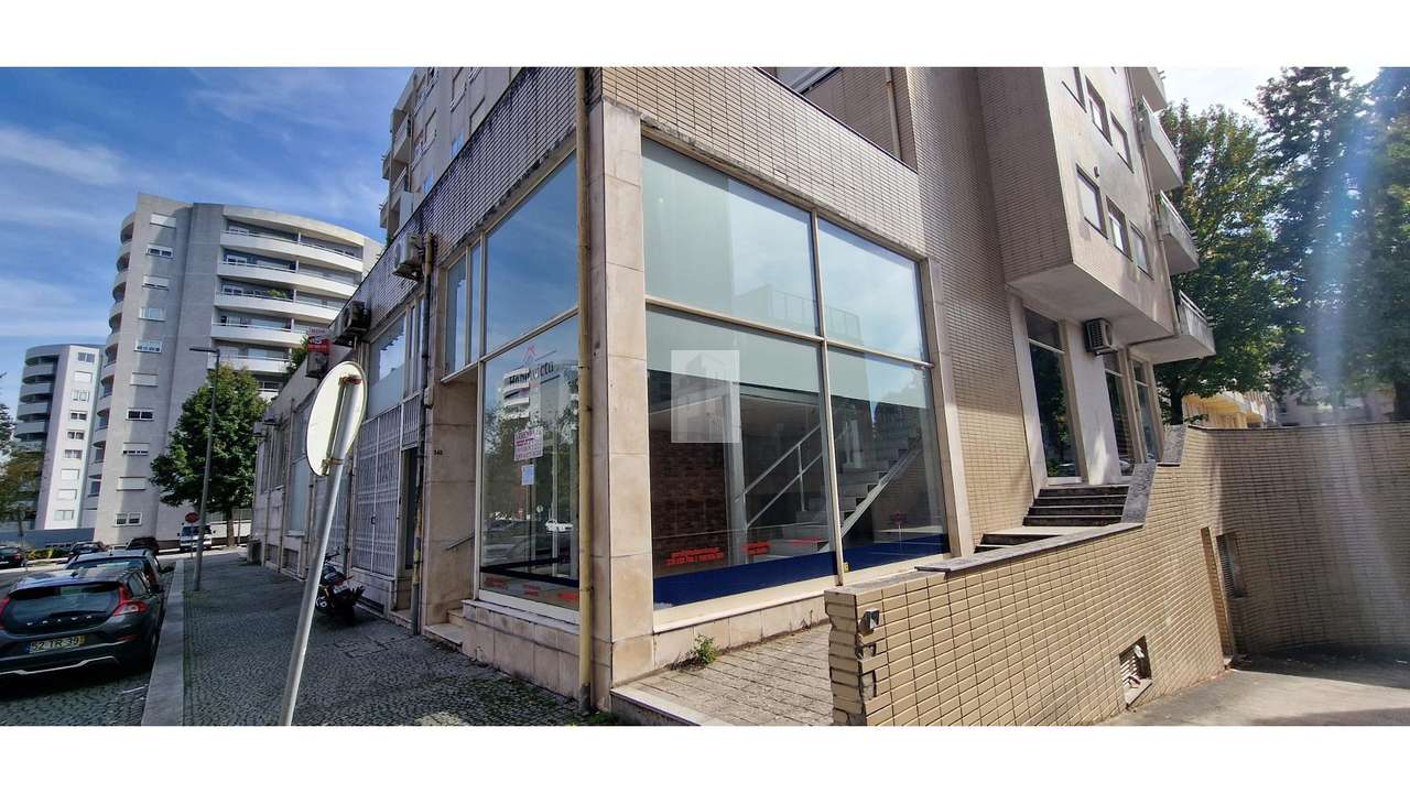 Loja - 2 frentes - c/ mezzanine - Grande imagem: 5/16