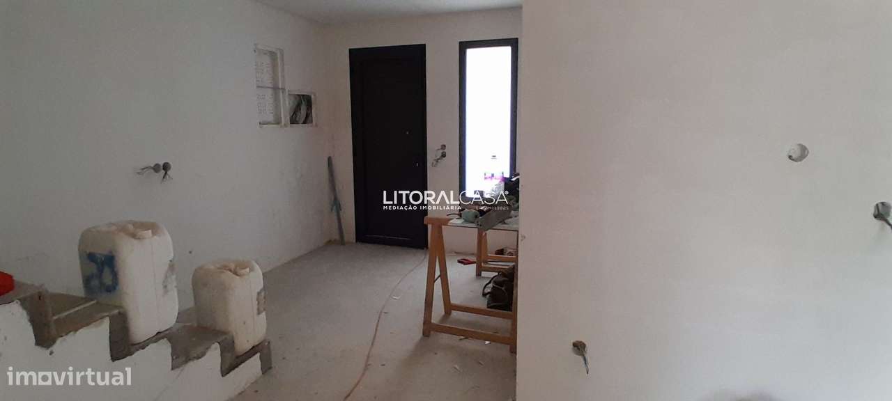 Moradia T3+1 | Nova | Esgueira - Grande imagem: 2/24