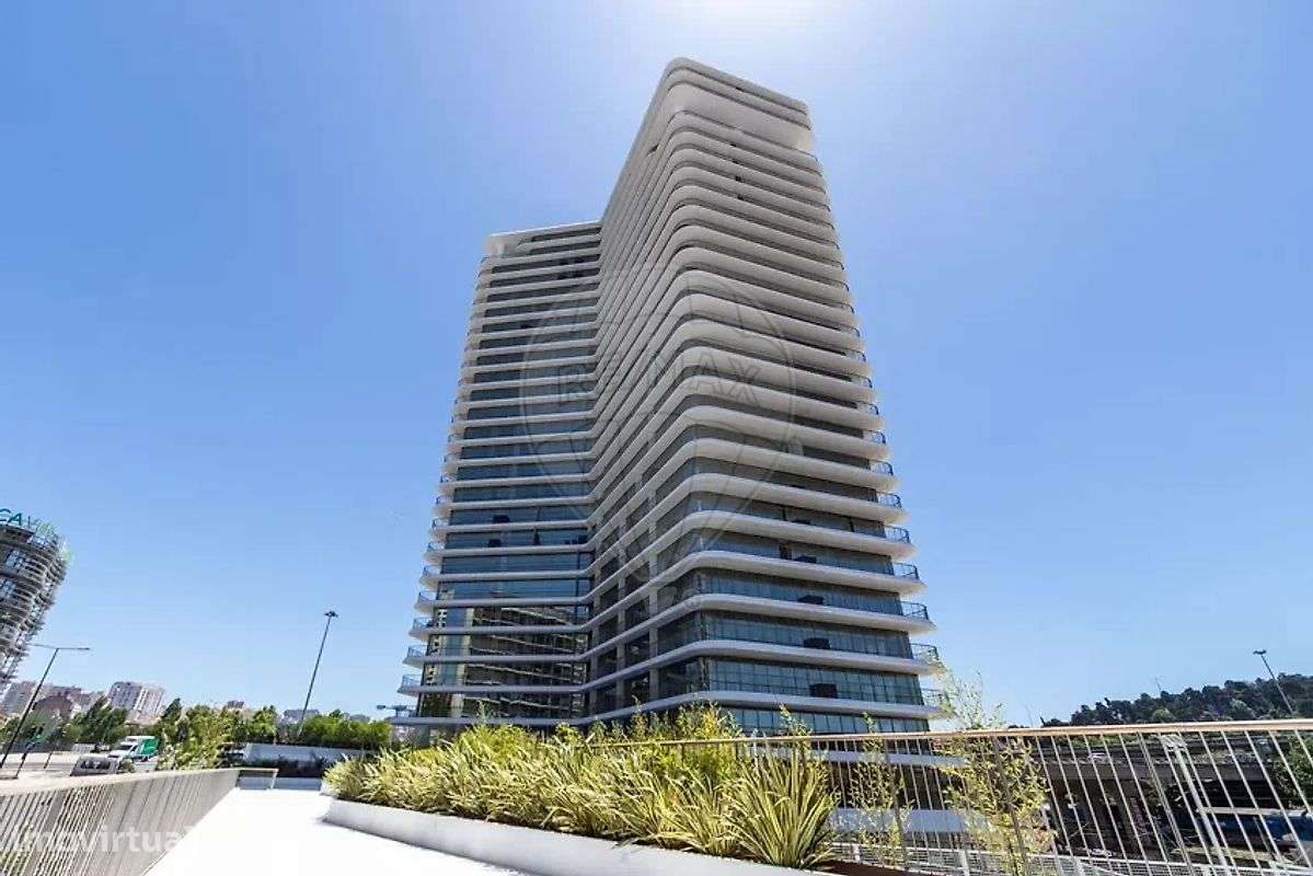 Apartamento T0 para arrendamento - Grande imagem: 1/50