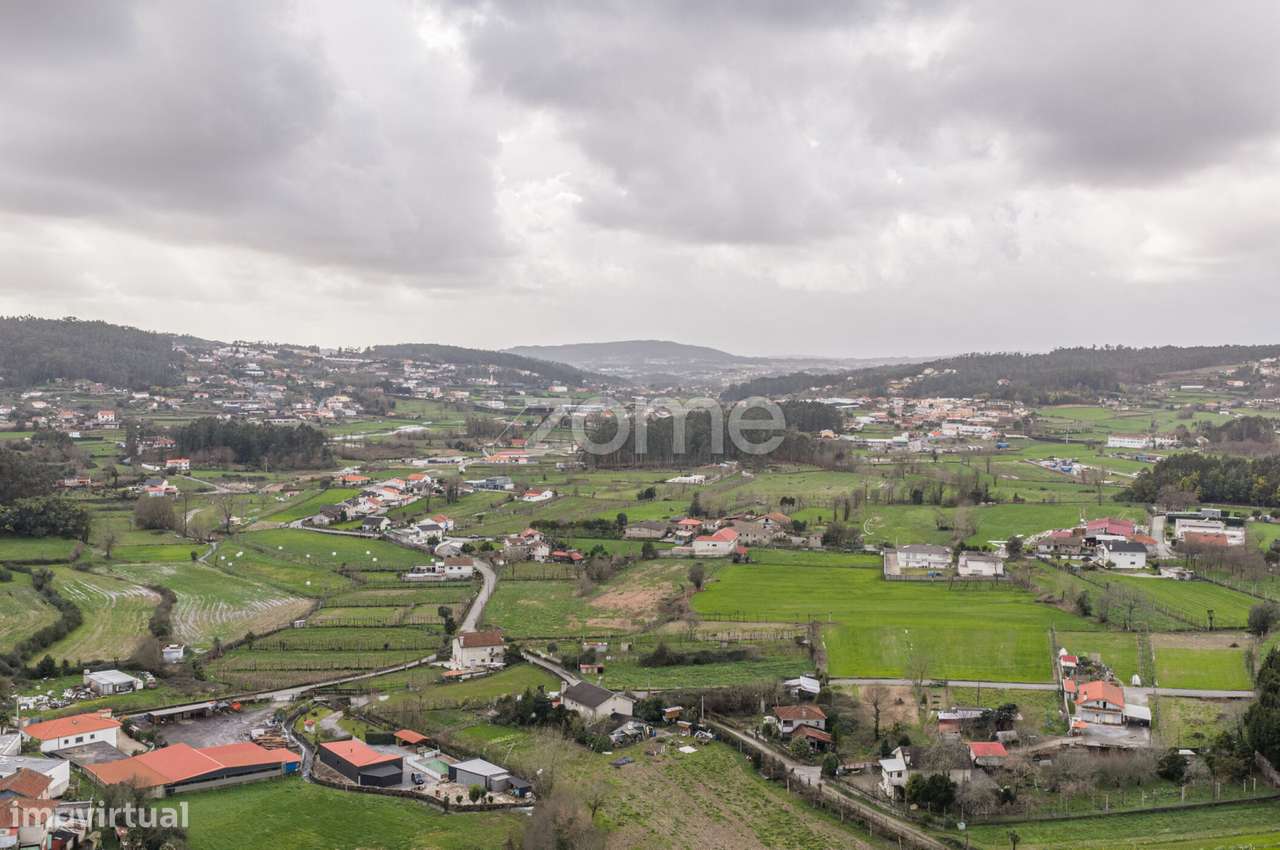 Ruína Em Guisande com Projeto Aprovado - Grande imagem: 4/19
