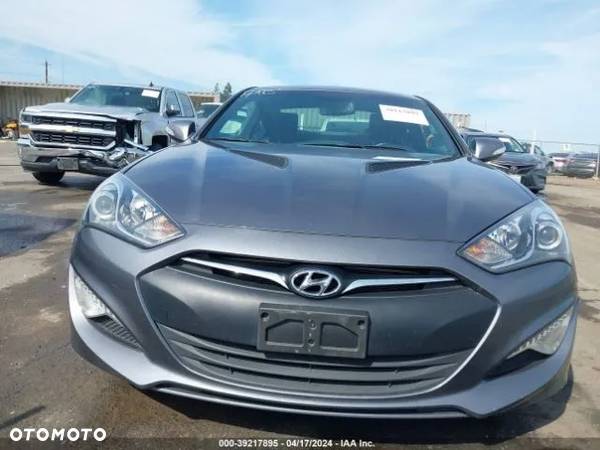 Hyundai Genesis Coupe 3.8 V6 Executive - 3