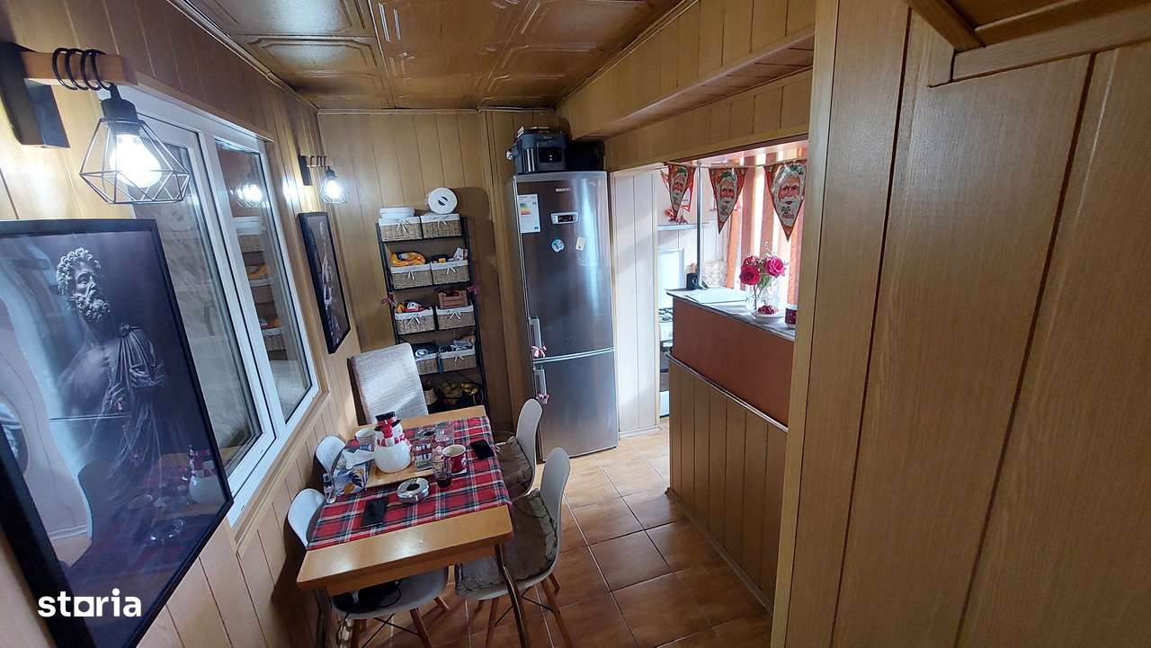 Vand Apartament  2 camere ETAJ 3 Mobilat utilat Centru Piata - Imagine principală: 5/11