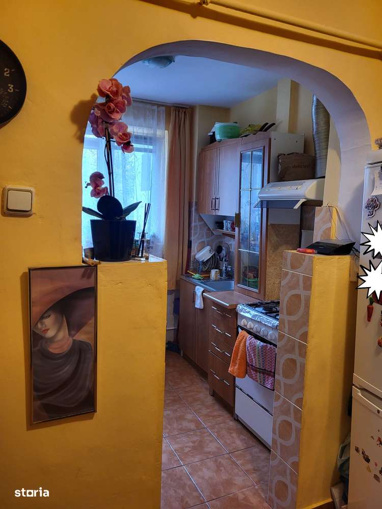 Apart 3 camere,etaj 1 - Imagine principală: 3/6