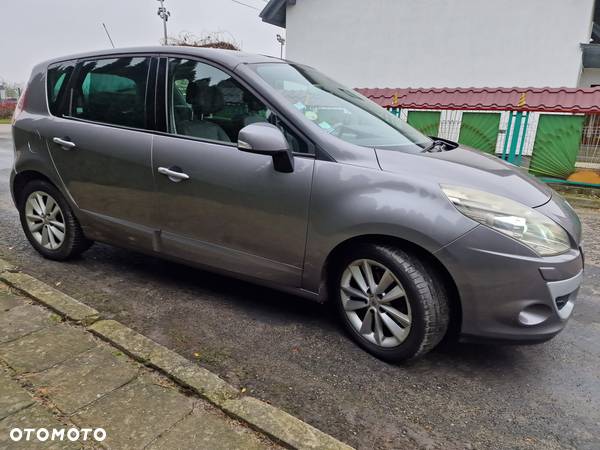 Renault Scenic dCi 150 FAP Luxe - 33